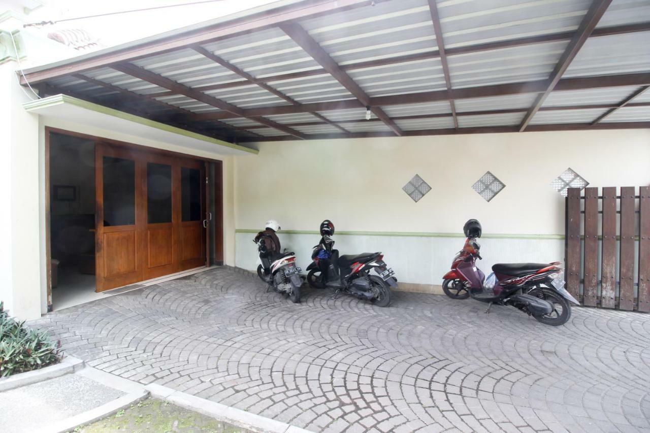 Reddoorz @ Tegal Panggung 3*